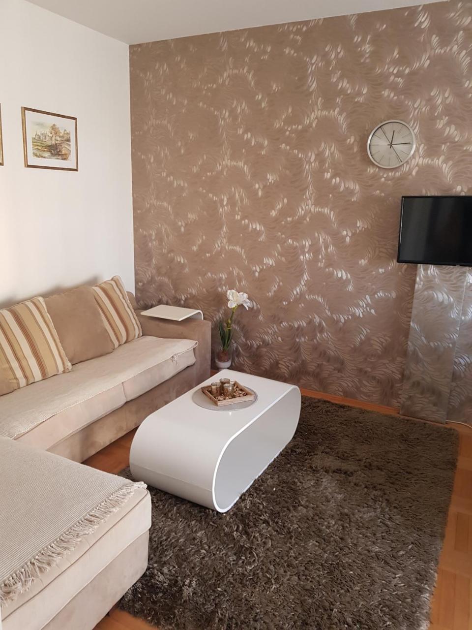 Harmony Apartman Bijeljina Eksteriør bilde